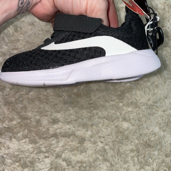 OshKosh B'gosh Shoes 2 Pairs Of Baby Boy Shoes Size 6 Osh Kosh Wonder Nation 466 Poshmark